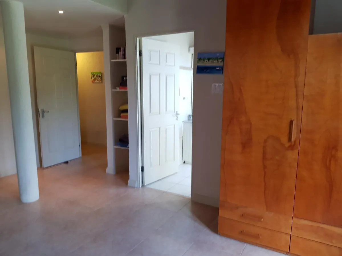 3 Springcourt Apartment ブリッジタウン
